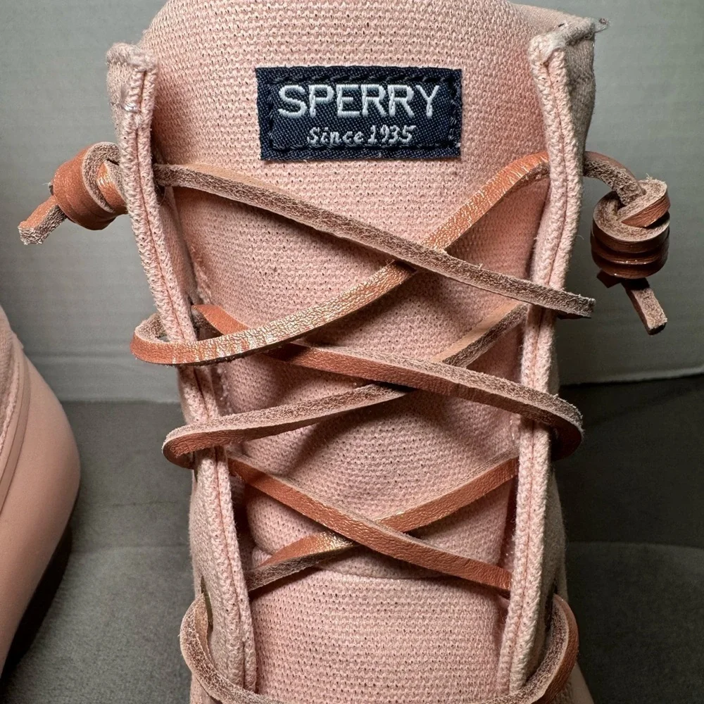 NWOT Sperry Kids Saltwater Rain Boots Blush Pink Size 6